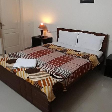 Apartment Home Stay Bangalore Esterno foto